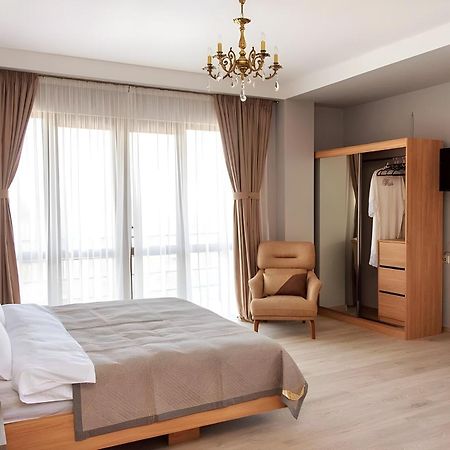 Tbilisi Mare Hotel ภายนอก รูปภาพ