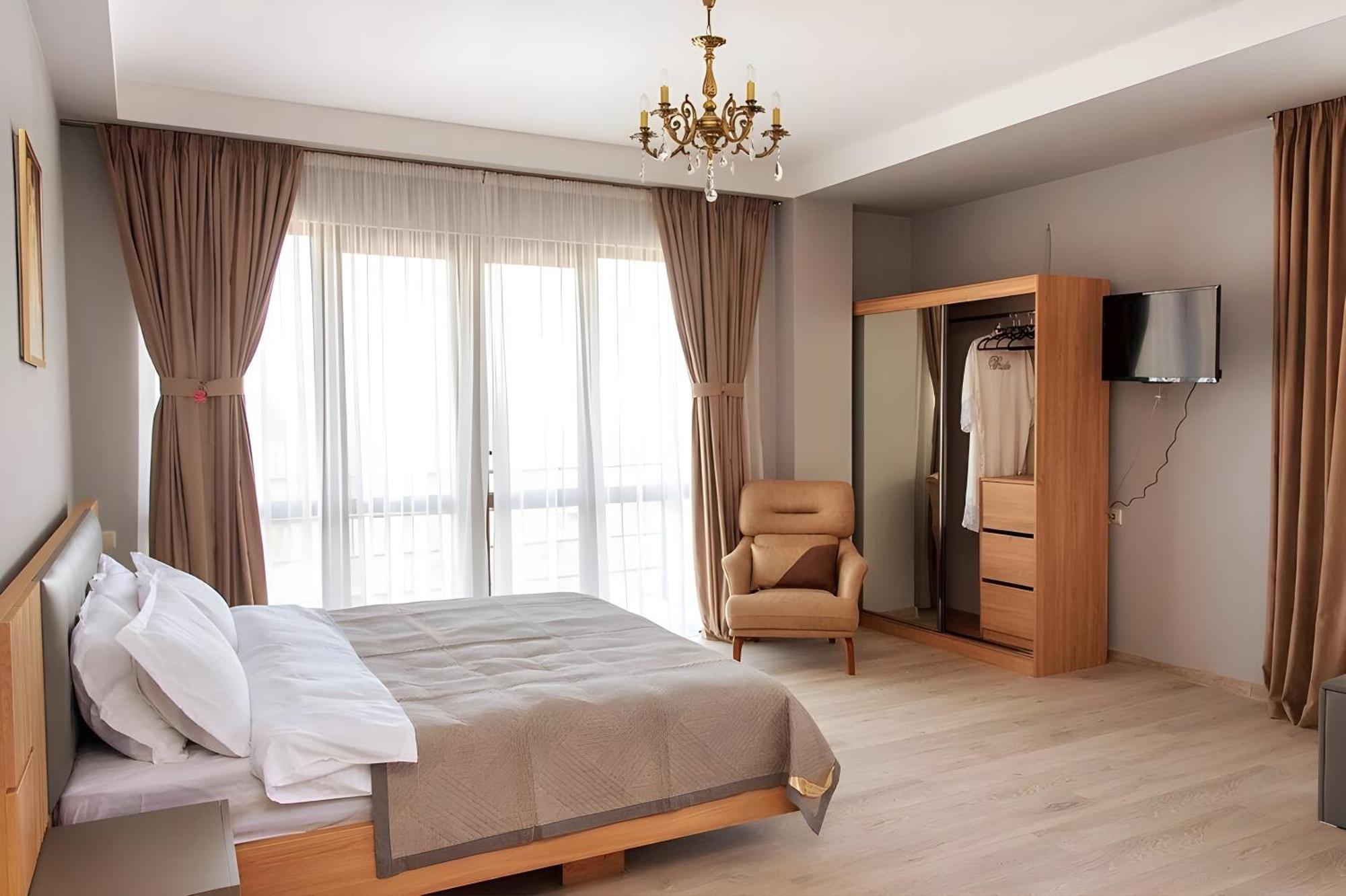 Tbilisi Mare Hotel ภายนอก รูปภาพ